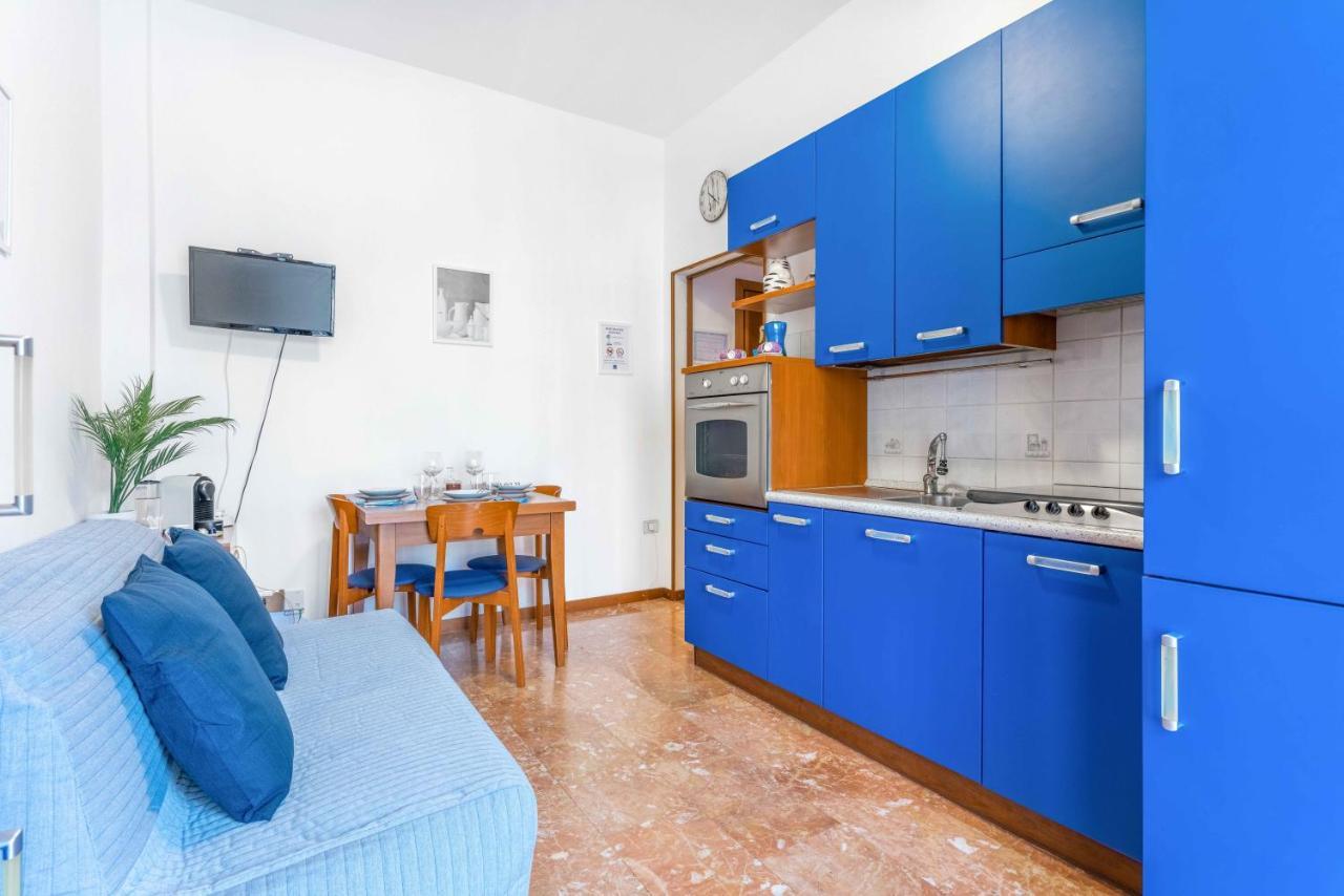 Апартаменты Zona Navigli - Smart House Con Tv 50 E Fast Wifi Милан Экстерьер фото